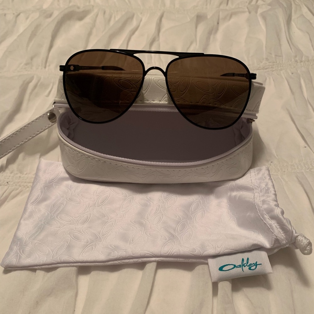 Oakley Daisy Chain Polarized Sunglasses